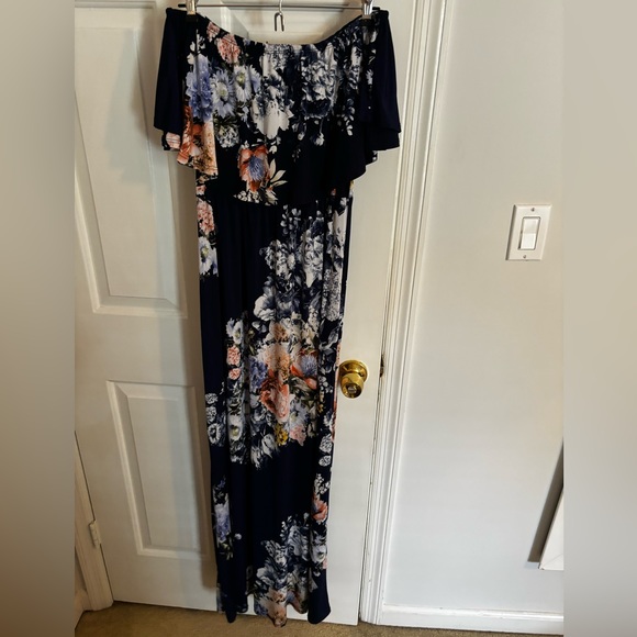 Women’s maxi dress - Picture 1 of 2